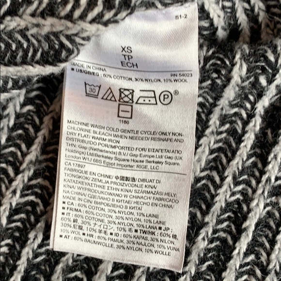 Banana Republic sweater, cotton blend, xs. - Picture 8 of 9